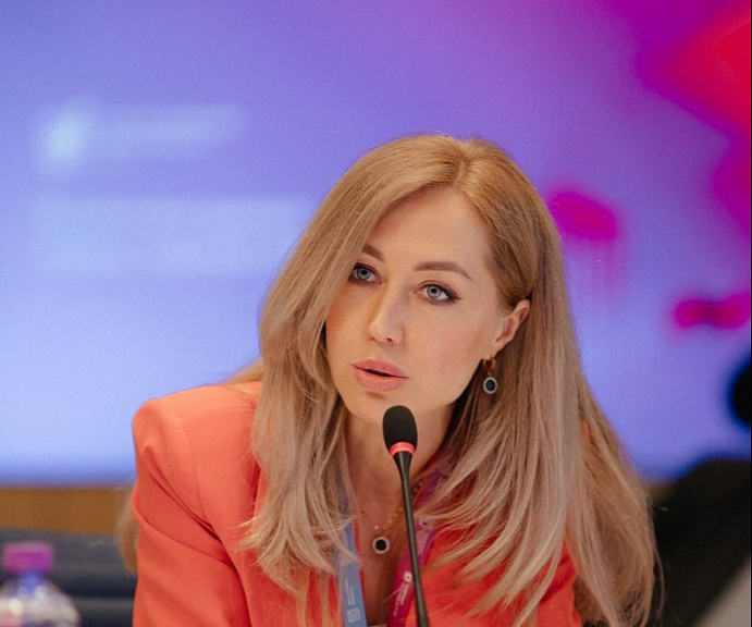 Анна Андриянова